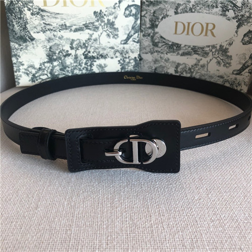 olcson dior cd buckle belt elado Uzlet utanzat budapest replika Balenciaga taska olcson elado online vasarlas Goyard noi Lacoste ora Nike zokni